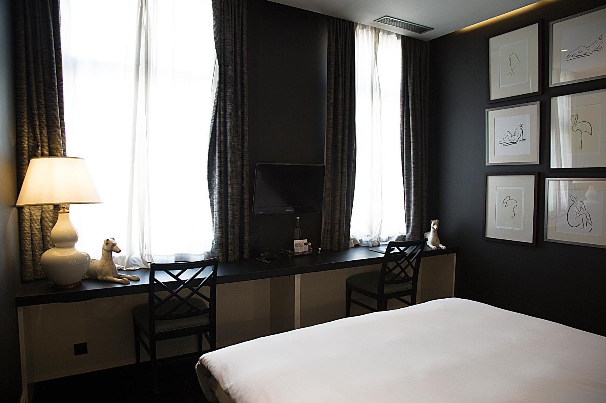 Les Nuits Hotel