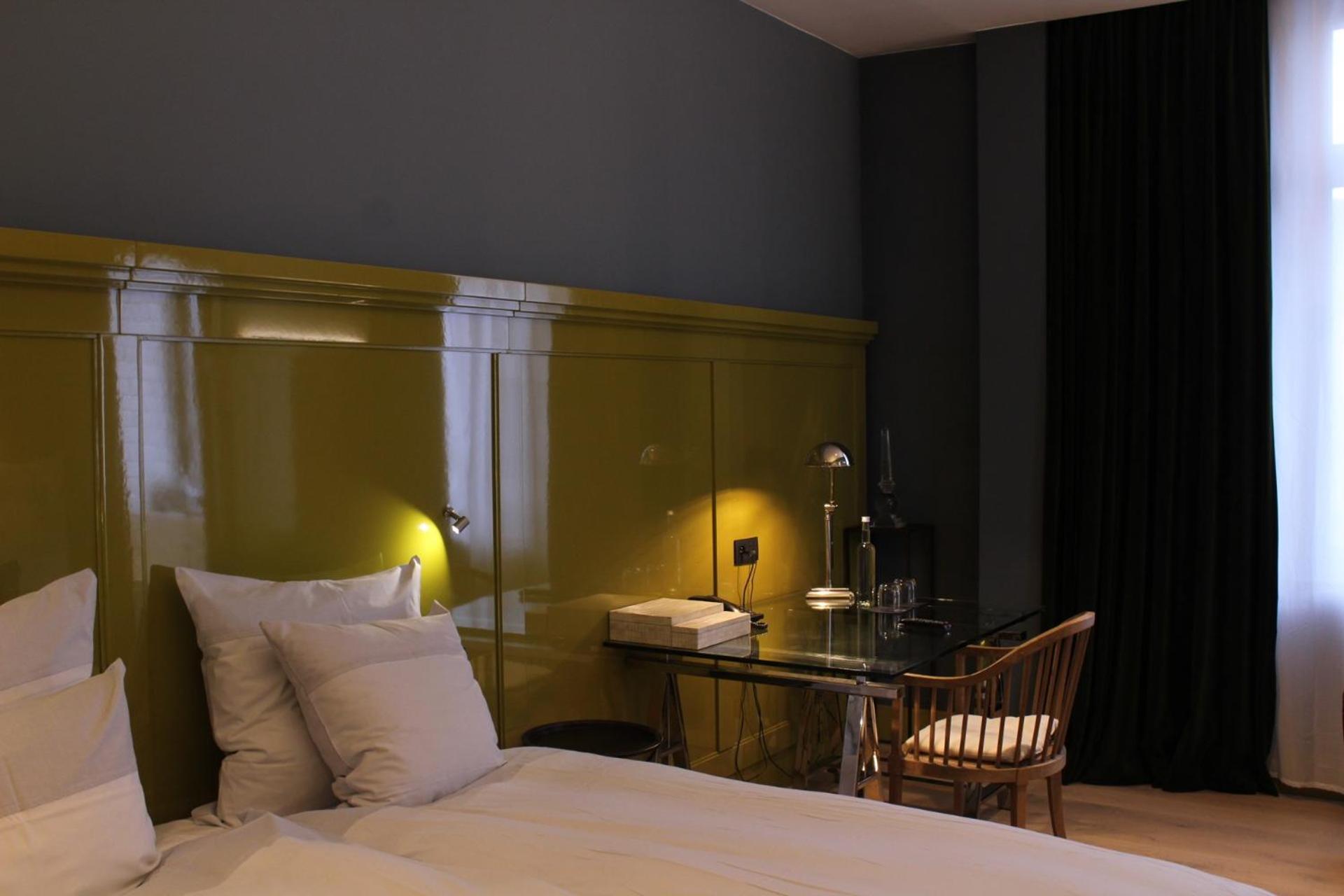 Les Nuits Antwerp