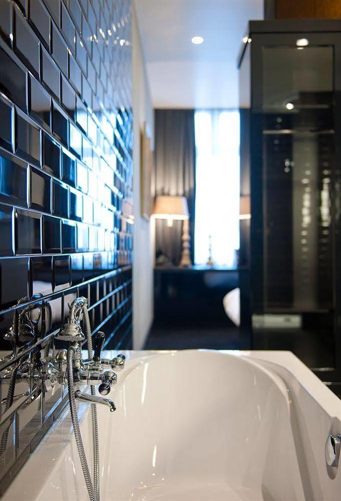 Les Nuits Hotel